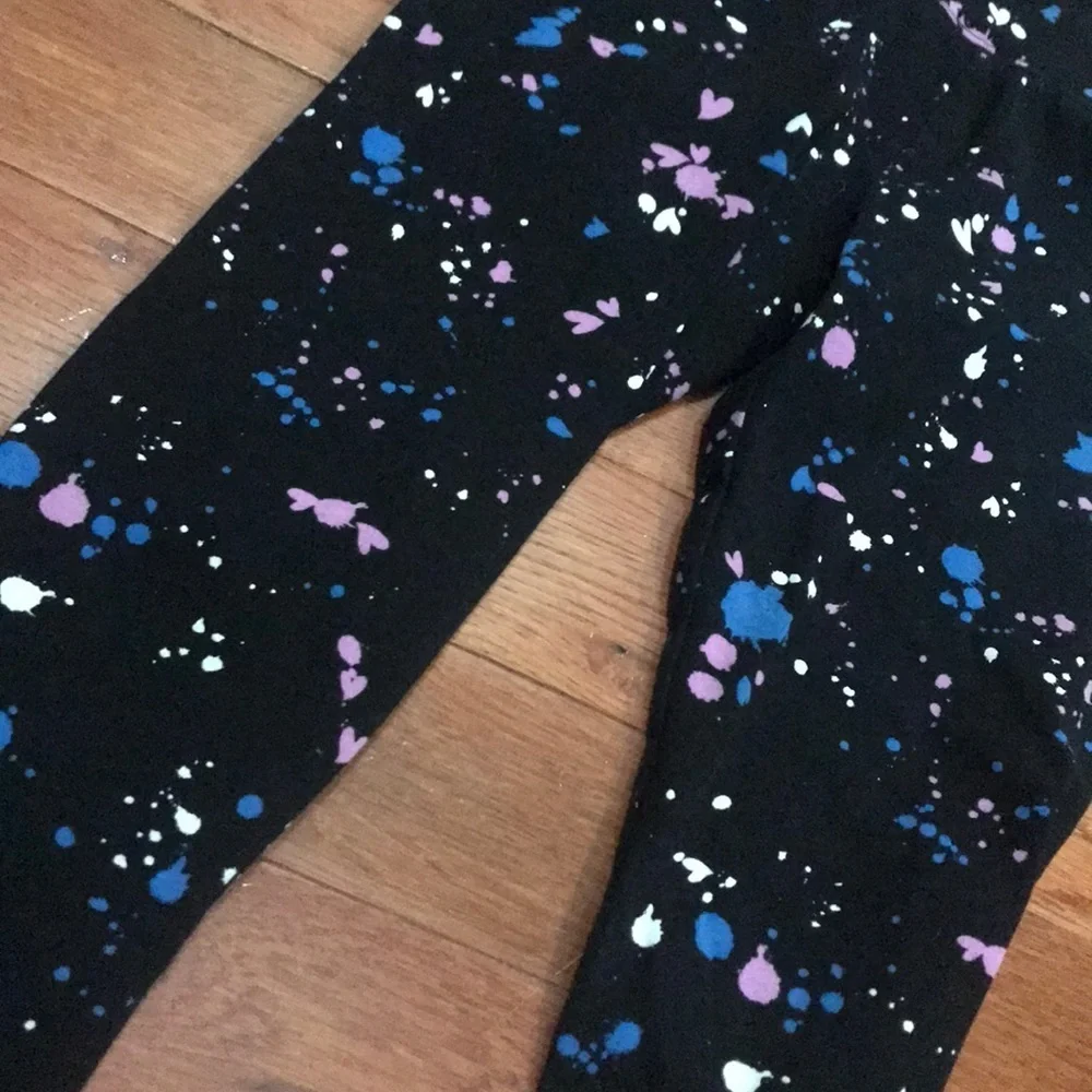 6/$20 Girl’s Justice Capri leggings 14/16